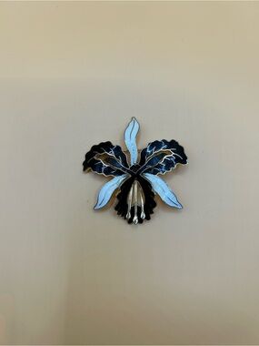 Black & White Floral Enamel Brooch